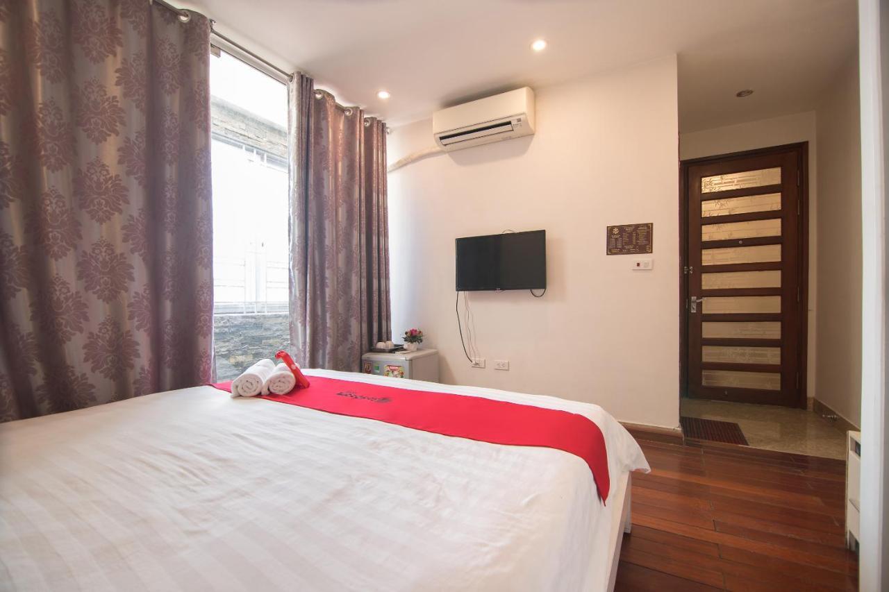Hotel Reddoorz Yen Phu Street Hanoi Exterior foto